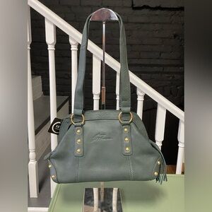 Stone Mountain Pebbled Leather Satchel 🌿